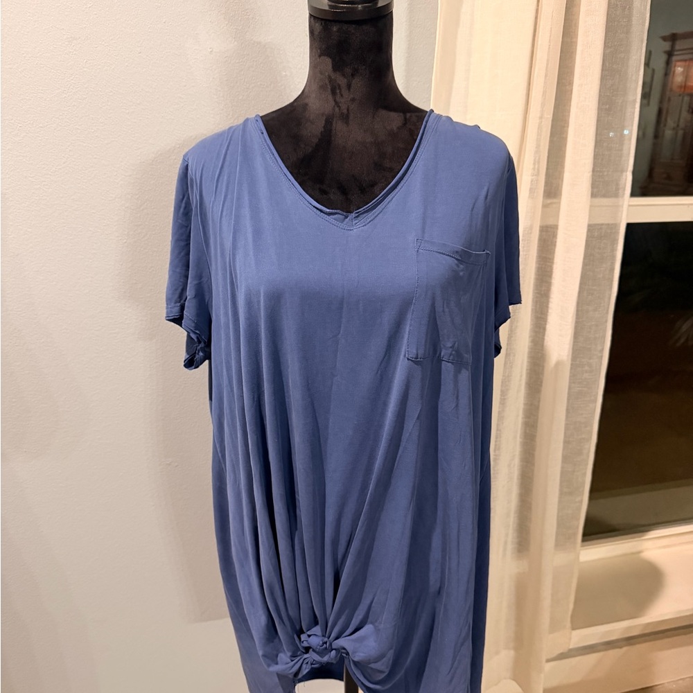 Umgee Short Sleeve Blue Top with Front Knot Long Length Relaxed LagenLook 1XL
